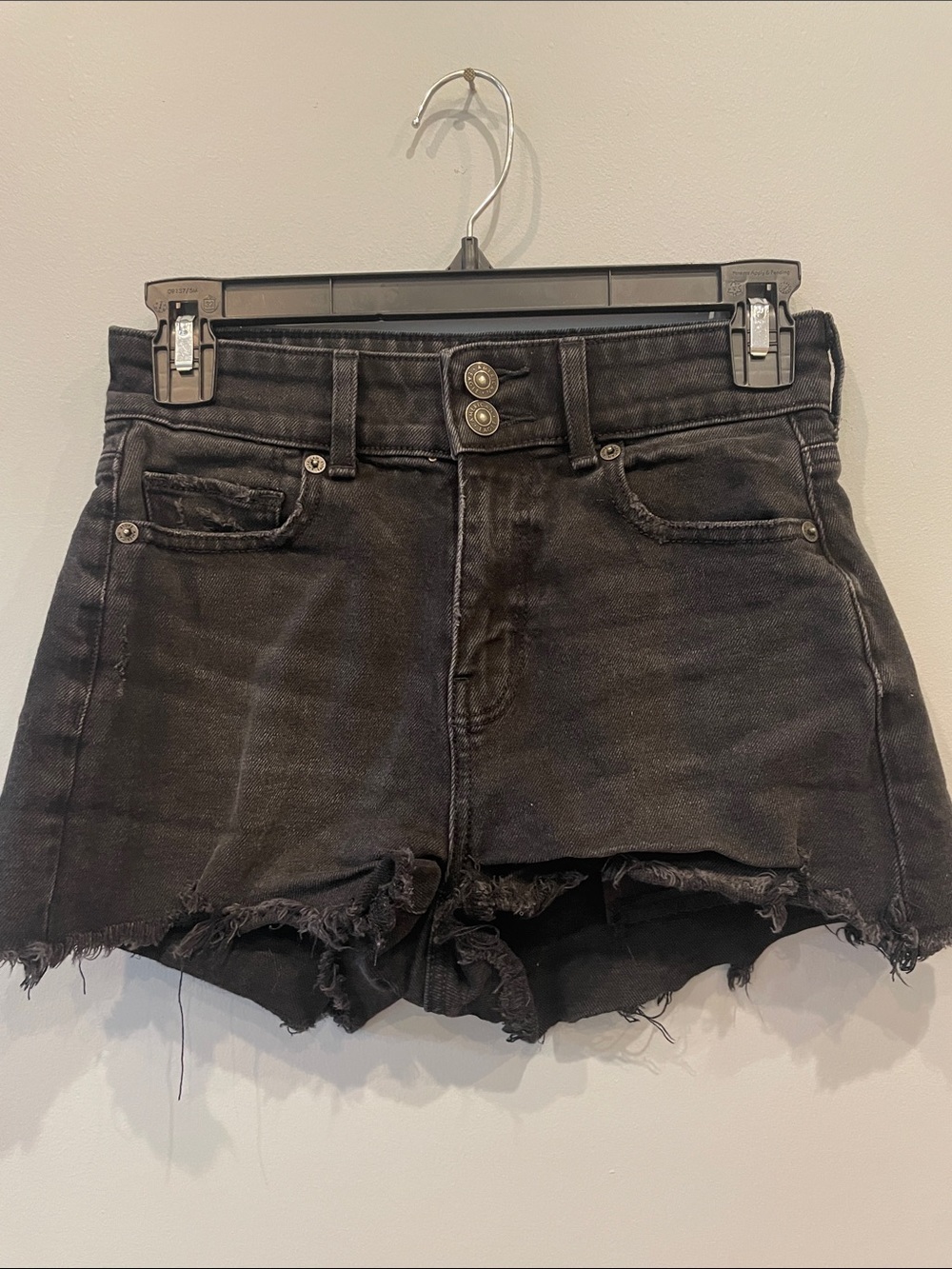 Black Distressed High-Waist Denim Shorts American eagle size 00